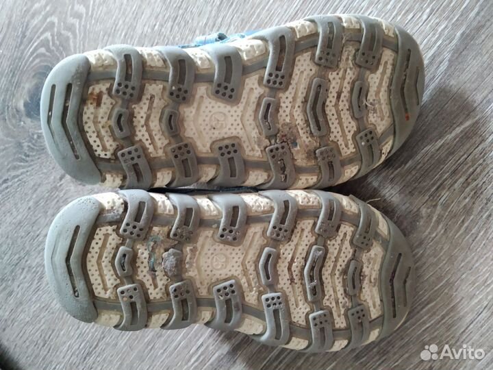 Сандалии 25 размер