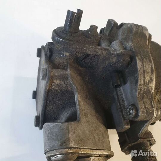 Насос вакуумный7516128BMW7 F01/F020Бензин