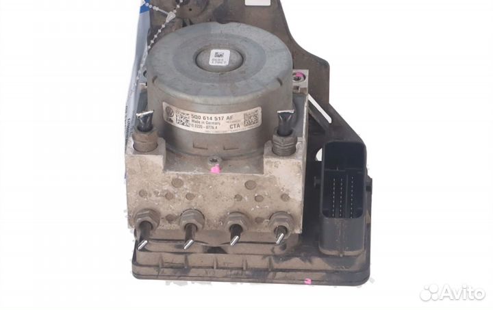Блок абс 5Q0614517AF Skoda Octavia Mk3 (5E) 2013 - 2019 года