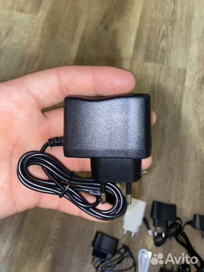 Зарядные устройства для телефонов