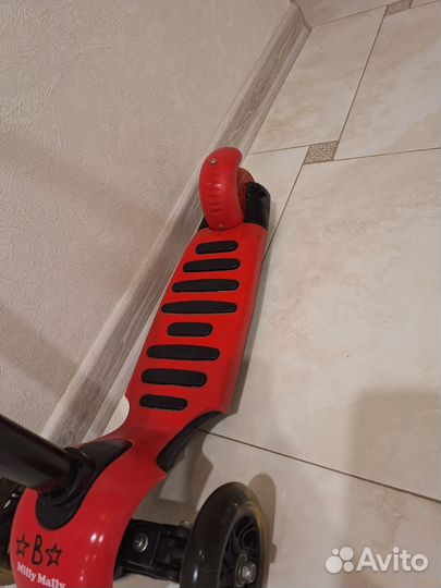 Самокат Milly Mally