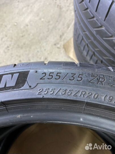Michelin Pilot Sport 4 S 255/35 R20 97Y