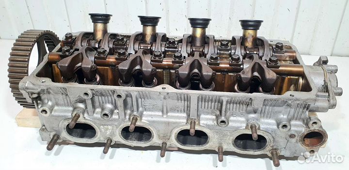 Головка блока цилиндров Mitsubishi 4G64 2,4