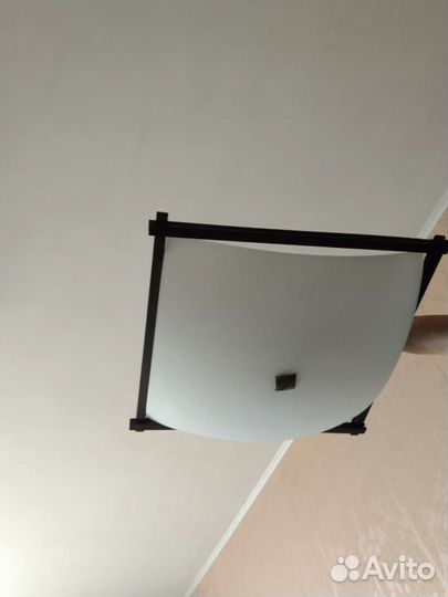 Светильник потолочный