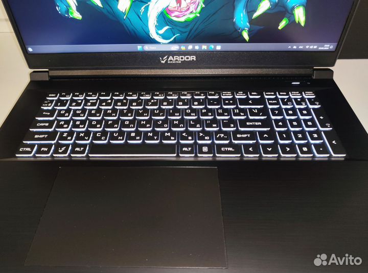 Новый 17.3 игровой i7 12650H/16/SSD 1024/4060 8gb