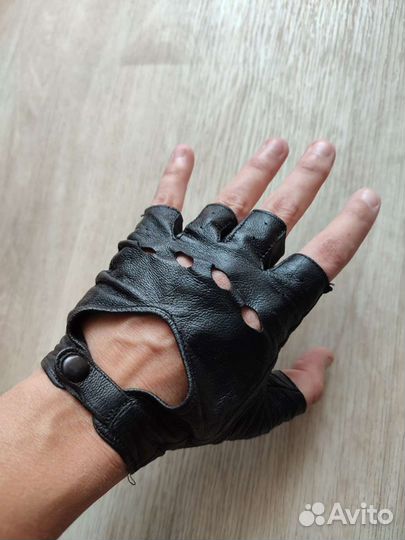 Перчатки кожаные маленькие