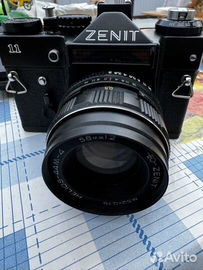 Плёночный фотоаппарат Zenit СССР