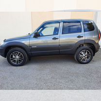 Chevrolet Niva 1.7 MT, 2018, 79 000 км, с пробегом, цена 799 000 руб.