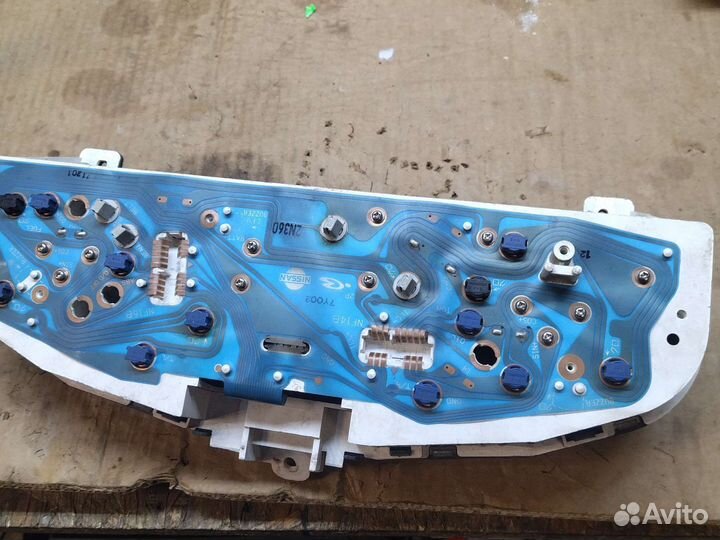 Приборная панель