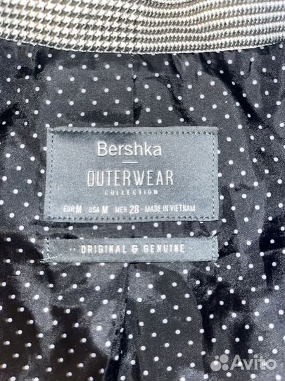 Пиджак женский bershka