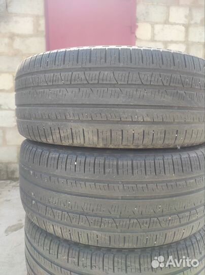 Pirelli Scorpion 245/45 R20