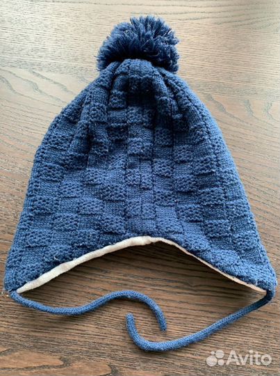 Шапка и манишка на зиму (1,5-2 года)