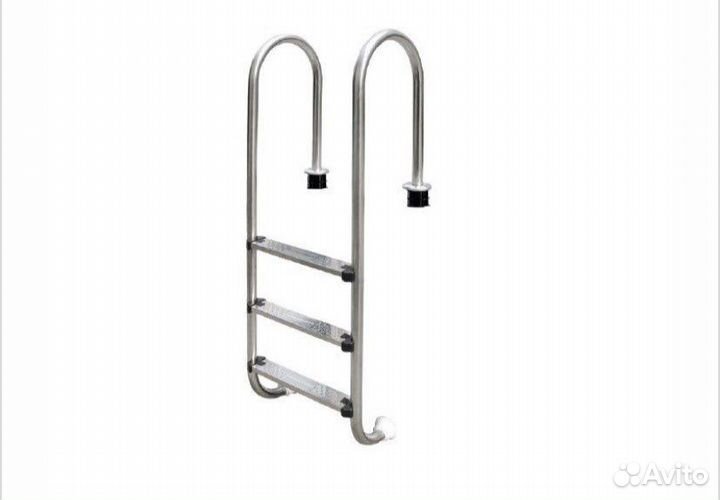 Лестницы и поручни для бассейнов