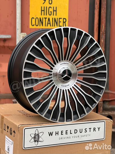 Кованые диски R20 в наличии на Mercedes S-class