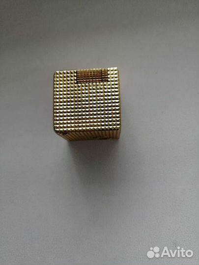 Зажигалка газовая