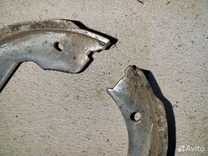 Новые колодки стояночного тормоза BMW F02 F01