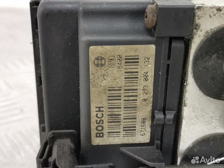 Блок ABS Volkswagen Passat B3 1996 8E0614111D