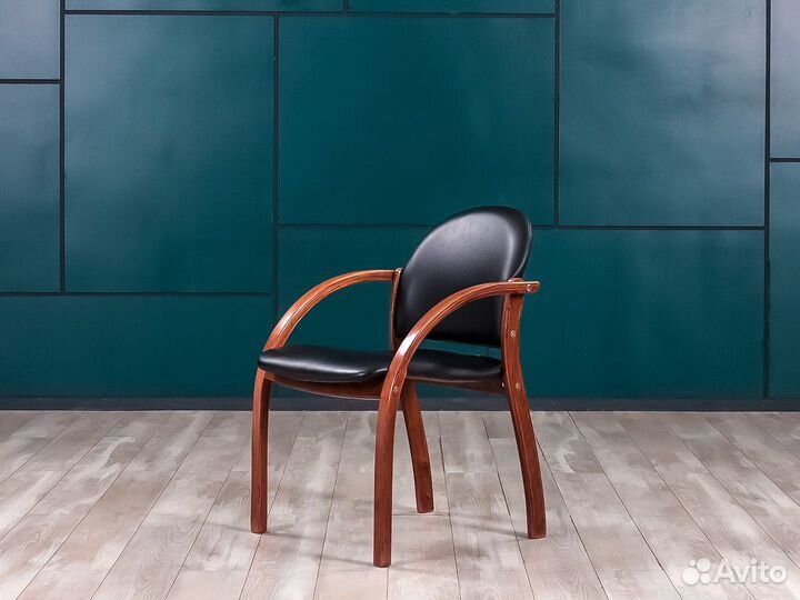 Кресло для переговорной