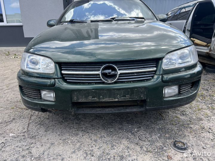 В разборе Opel Omega B