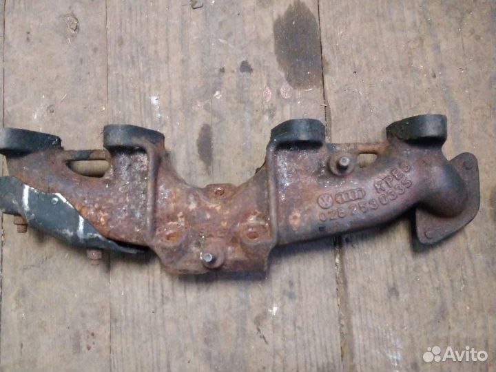 Коллектор выпускной Volkswagen 1.9TDi