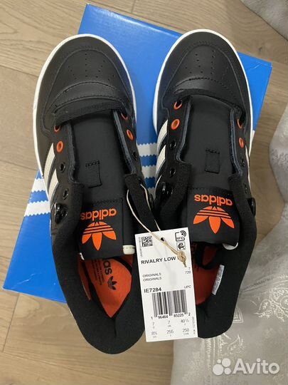 Кроссовки (кеды)adidas р.8,р.8,5 )