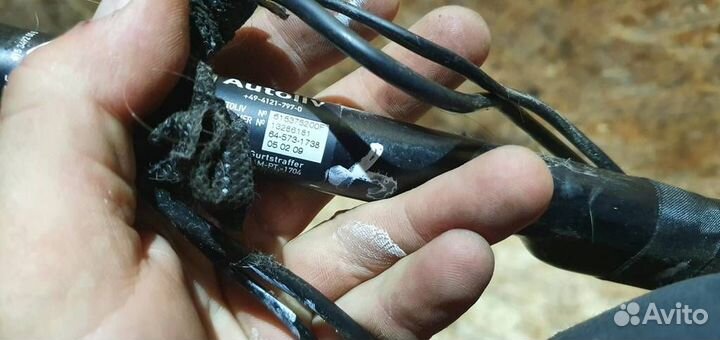 Преднатяжитель ремня правый Opel Corsa D 2006-2015