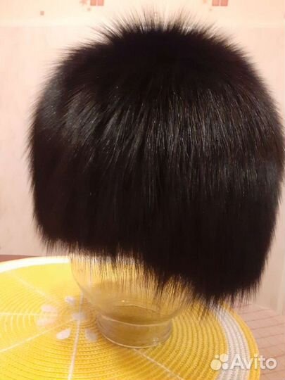 Женская зимняя шапка