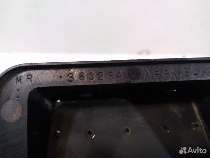 Решетка вентиляционная Mitsubishi Lancer 10 2007