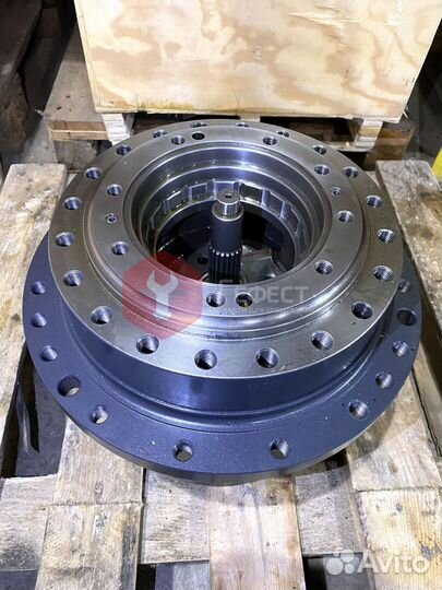 Бортовой редуктор Volvo ECR145CL 14560145