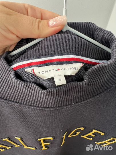 Tommy Hilfiger свитшот женский