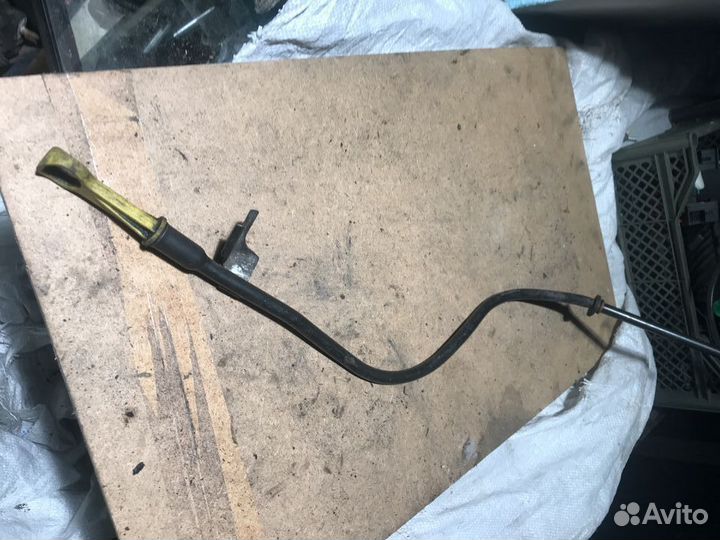 Ford 2008 2.2 Щуп уровня масла двигателя