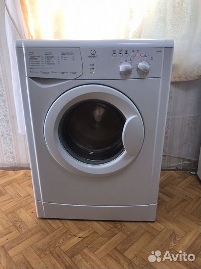 Стиральная машина indesit 5кг