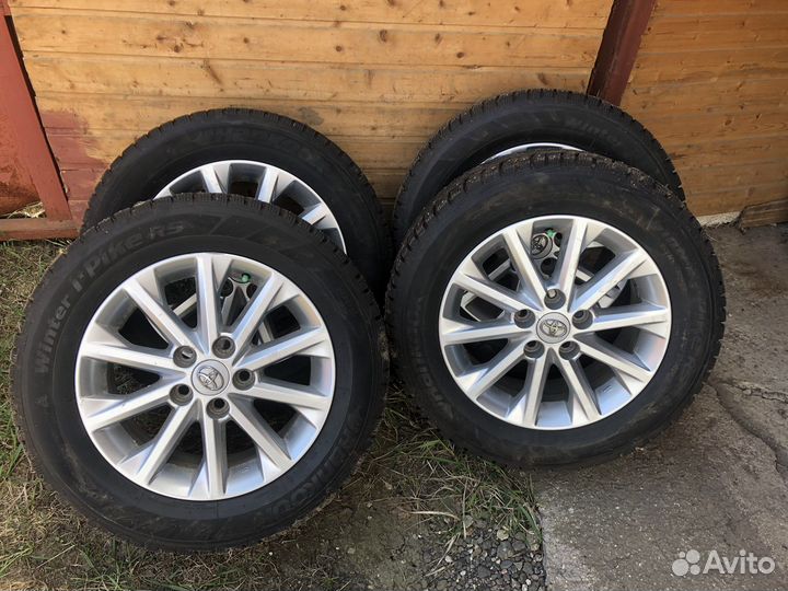Колеса на toyota camry r16