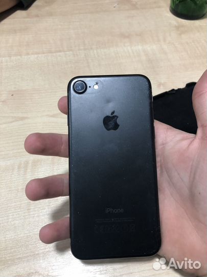 Телефон iPhone 7 128gb