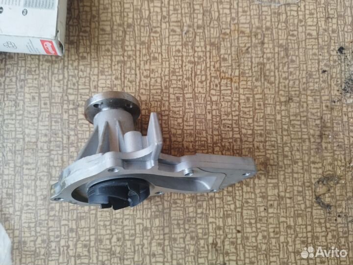 Помпа ford focus 2 1.6