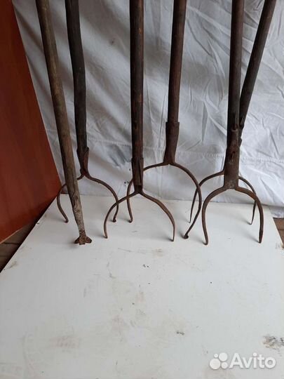 Старинный садовый инстумент, ухват