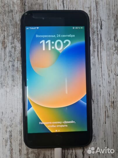 Телефон iPhone 8 plus