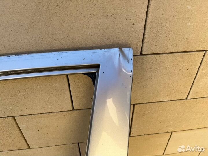 Дверь передняя левая Toyota corolla 140