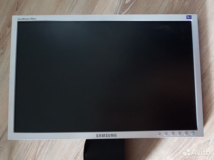 Монитор Samsung 940BW