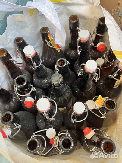 Бутылка с крышкой