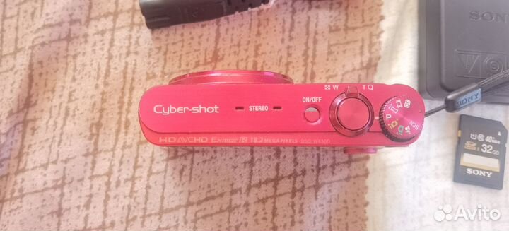 Цифровой фотоаппарат Sony DSC-WX300