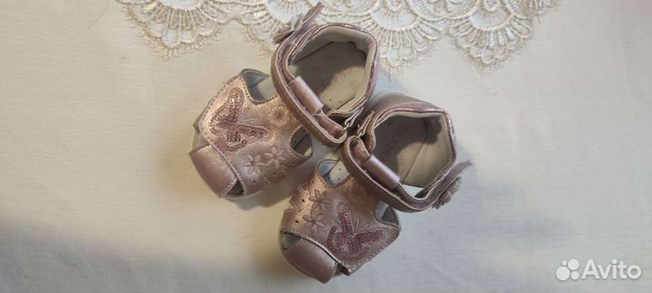 Босоножки для девочки