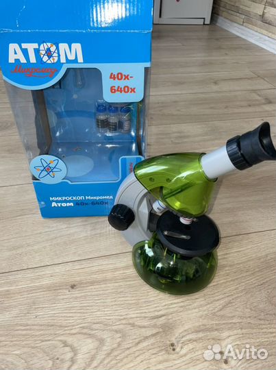 Детский микроскоп Атом с набором для опытов
