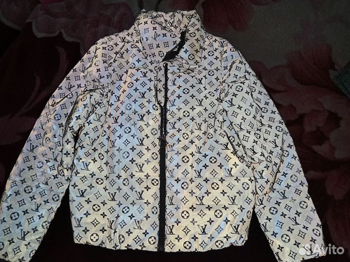 Куртка женская весенняя