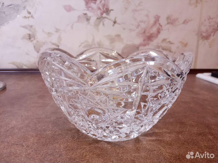 Подарки к 8 марта. Вазы