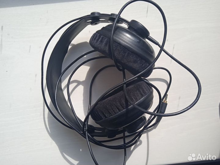Студийные наушники Axelvox HD271