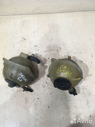 Расширительный бачок Фольксваген Passat B3 B4