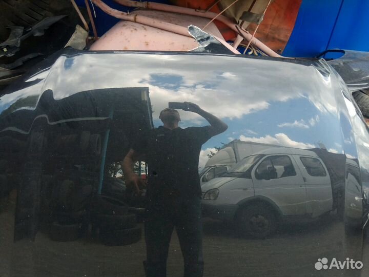 Капот ауди а8 д4 дорестайл с дефектом