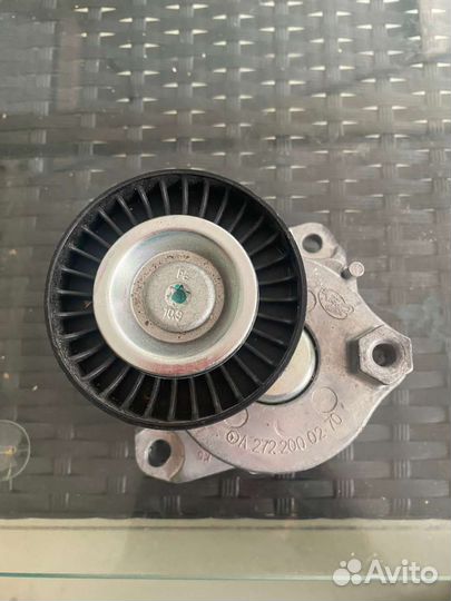 Натяжной ролик mercedes