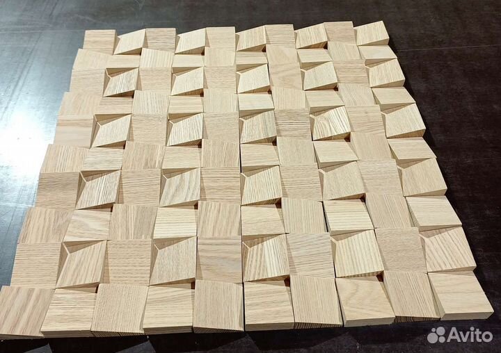 Панно декоративное в интерьер (ясень)